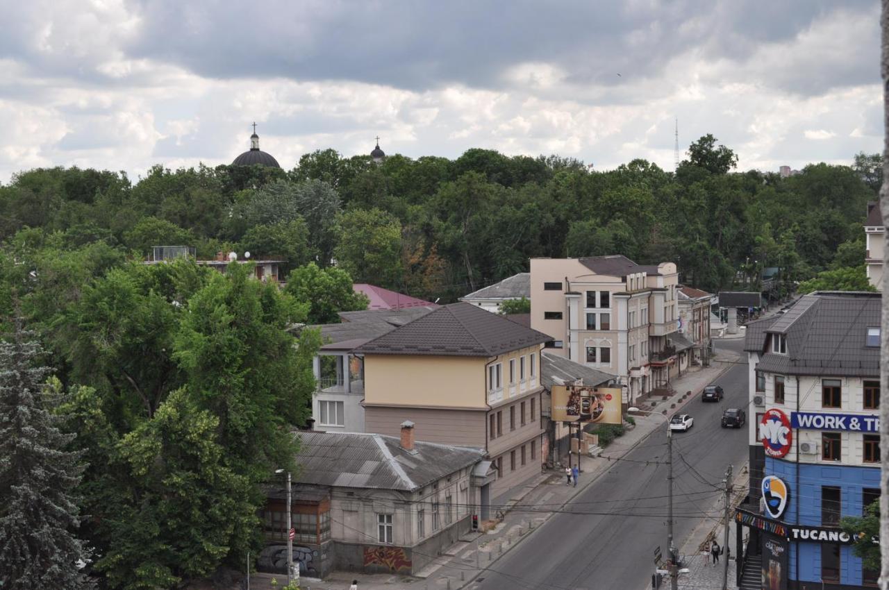 House Radu & Nata Of Westeros Chisinau Exterior foto